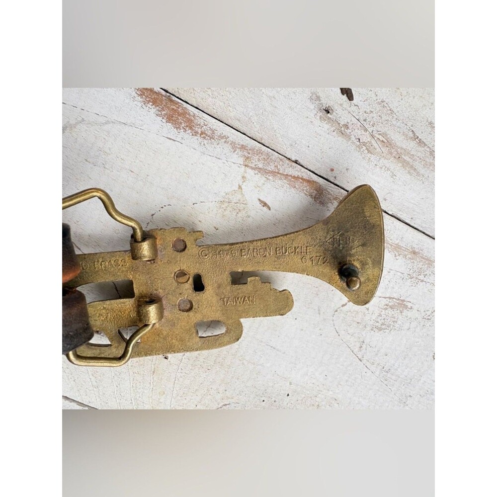 Vintage 70s leather belt Baron solid Brass Buckle cornet trumpet music band 34 - Picture 11 of 16